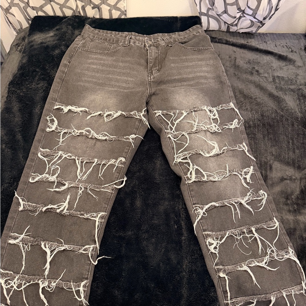 Stylish Gray Distressed Men's Slim Straight Jeans